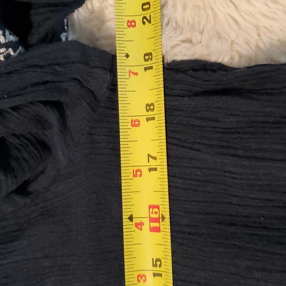 Hollister Navy Boho Top With Embroidery M - Picture 7 of 10